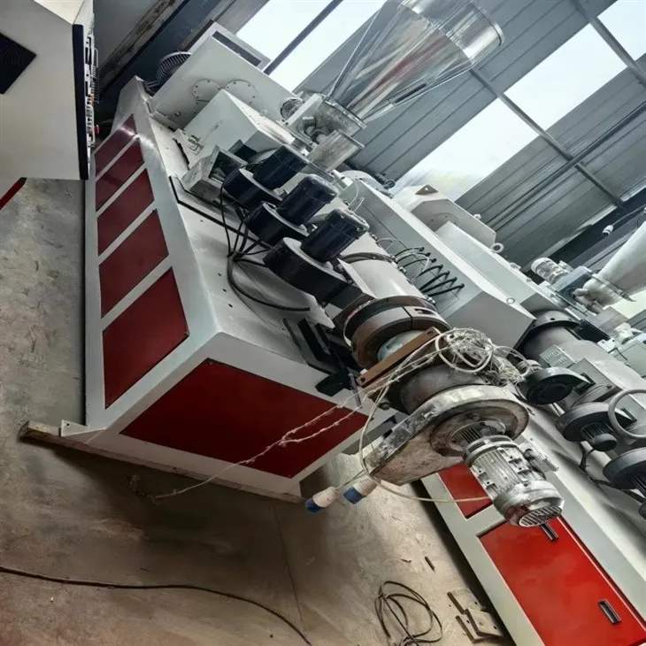 Used 80/156 Extruder